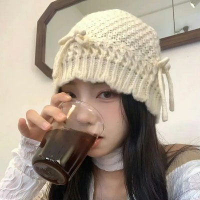 穿越橄榄树林